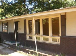 1079 W McDowell Rd, Jackson, MS 39204