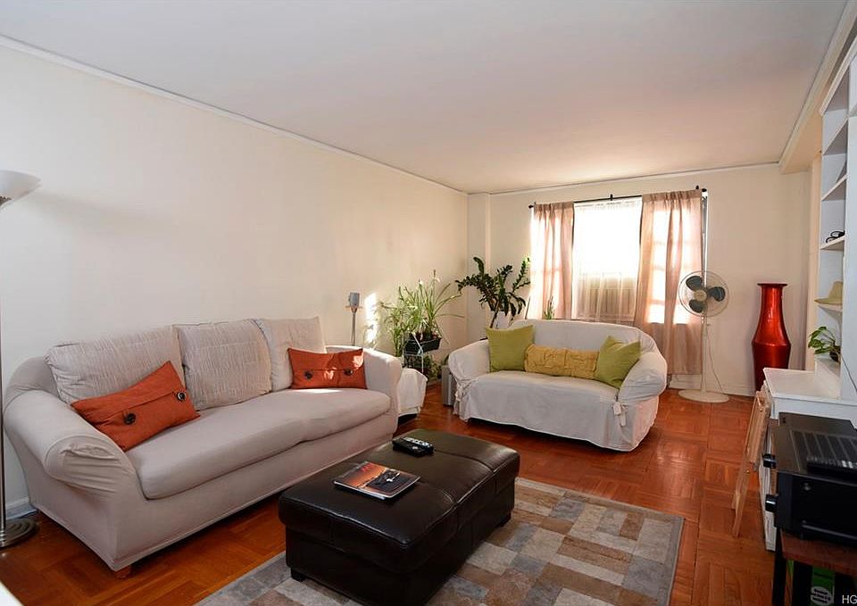 1st image of 101 Ellwood Ave APT 5B