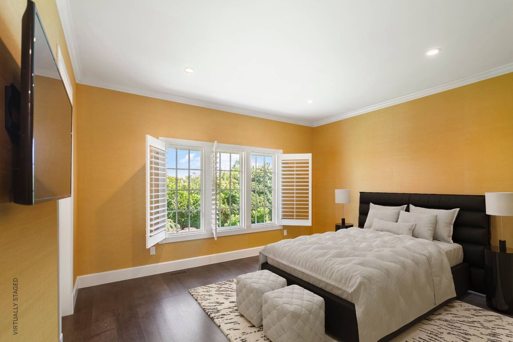 Spacious Guest Bedroom