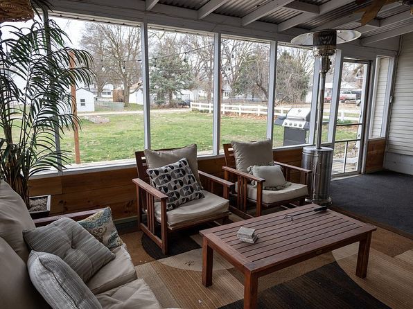 715 Park Ave, Milford, NE 68405