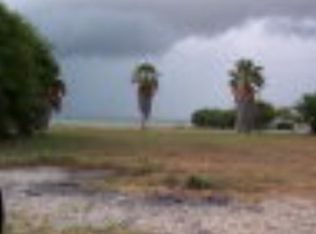 1410 W Bay Ave, Seadrift, TX 77983