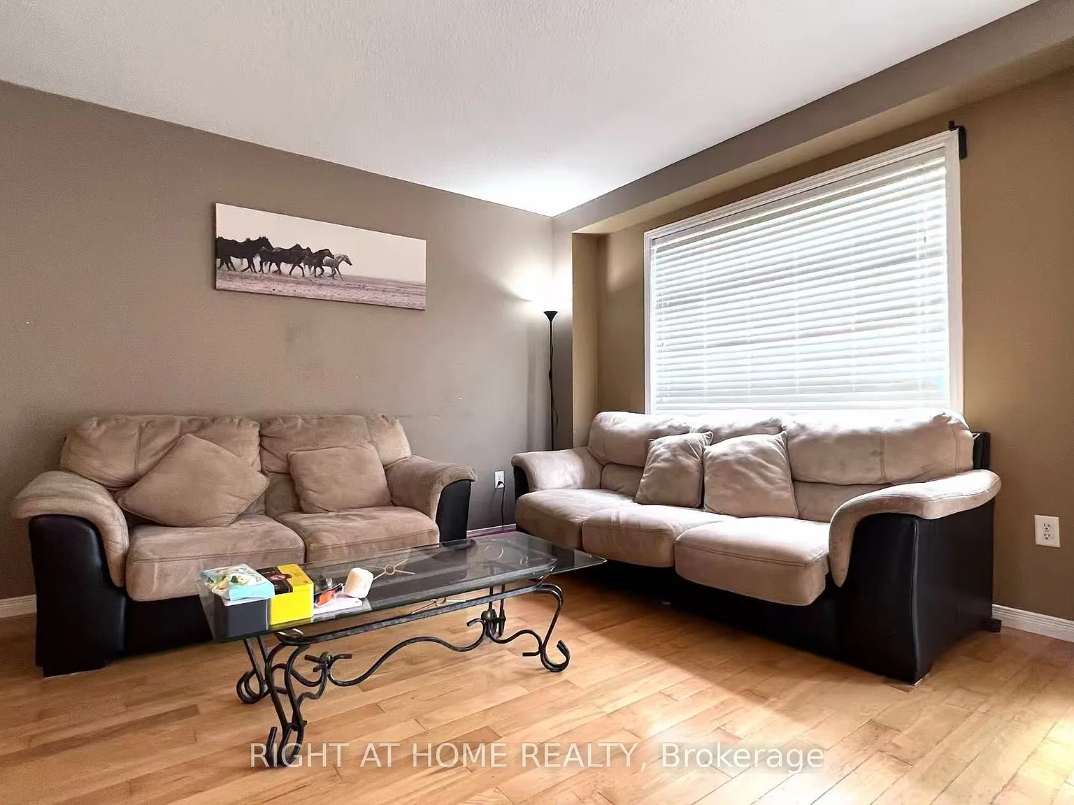 3 bed, $2,600 — Photo 2
