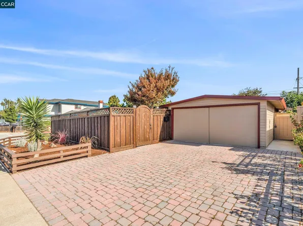 1601 S Norfolk St, San Mateo, CA 94401