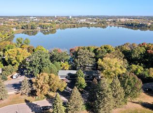 3 Hazeltine Est, Chaska, MN 55318