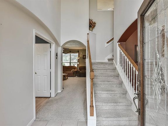 5th image of 11407 Windy Creek Dr