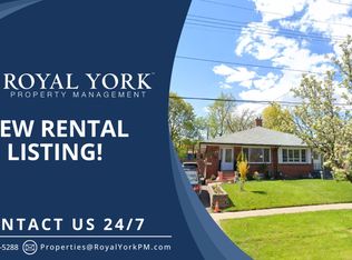 138 Painted Post Dr #1, Toronto, ON M1H1T5