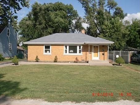 1st image of 3143 Derrough Ave