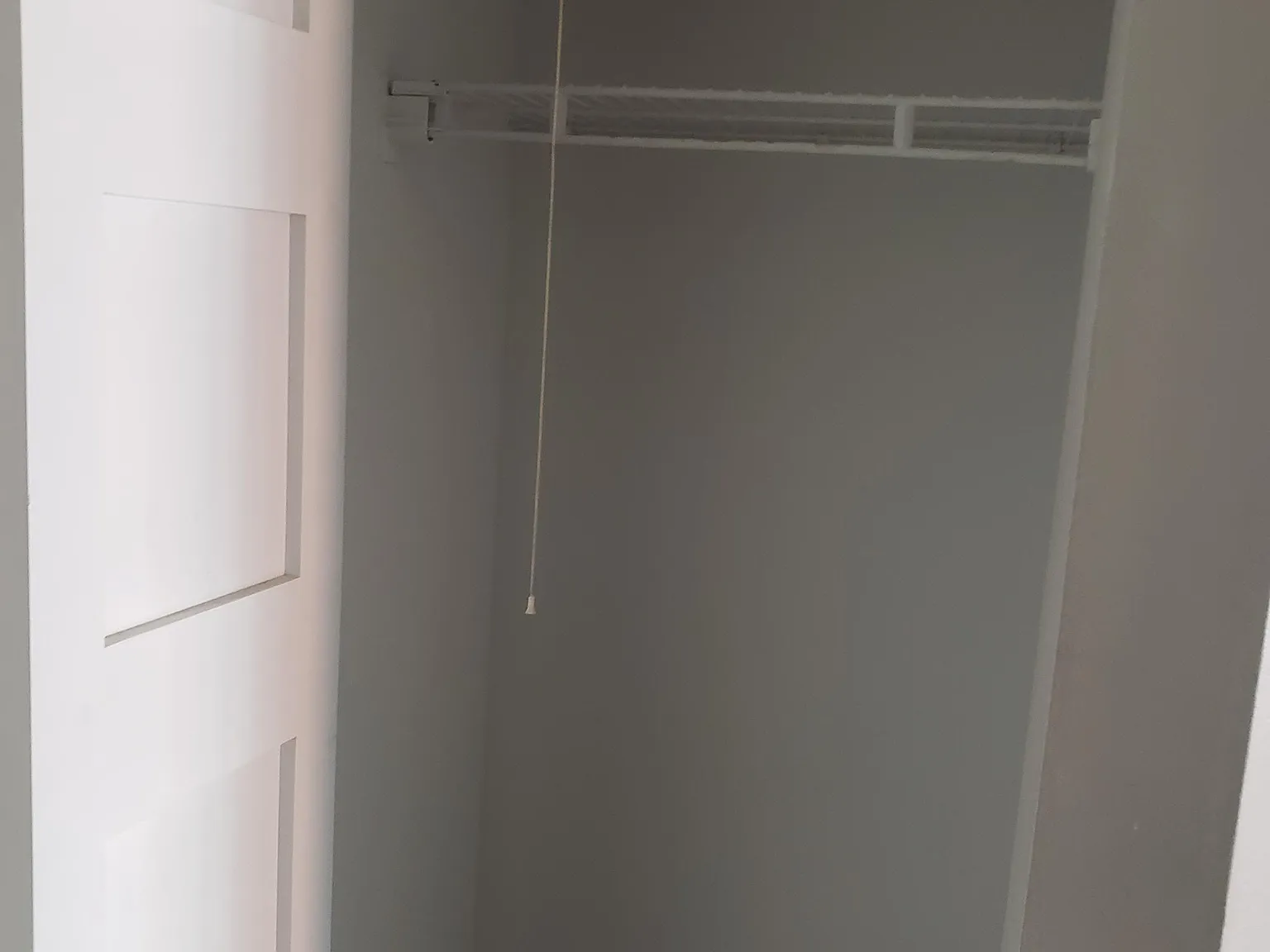 2 bed, 950 sqft, $1,700 — Photo 2