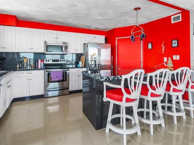 1301 NE Miami Gardens Dr #PENTHOUSE 16W, Miami, FL, 33179
