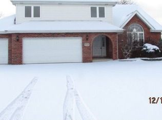 17330 Windsor Ct, South Holland, IL 60473