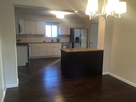 4th image of 8355 Sunnydale Dr
