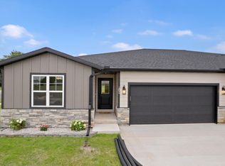 101 Hill Row, Portage, WI 53901