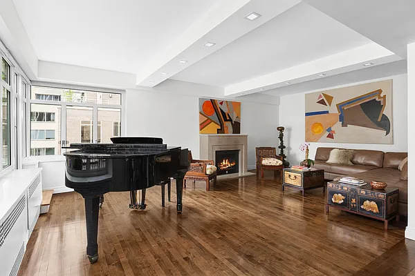 Sold by Corcoran | media 20