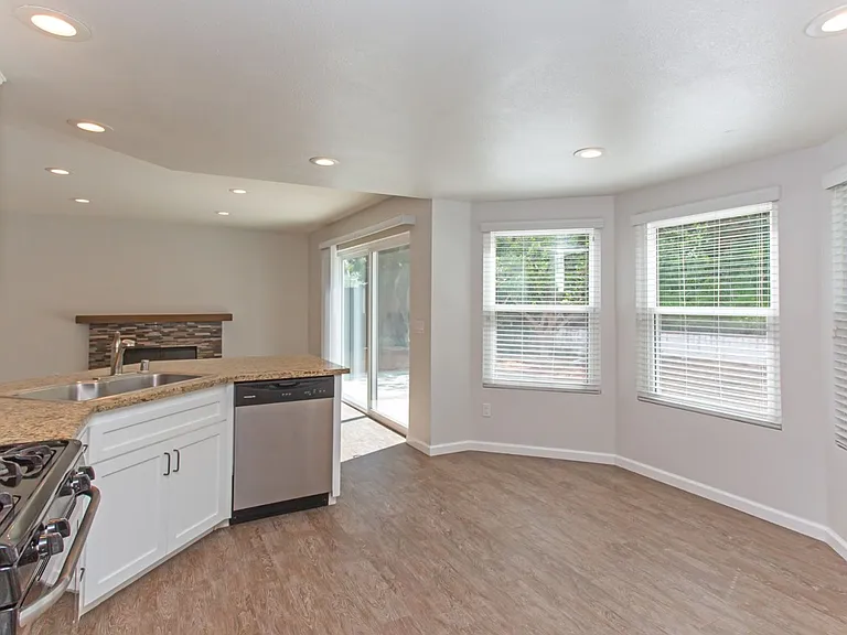 5239 Wohlford St — Photo 8
