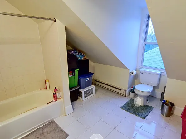 222 Freeman St #2, Brookline, MA 02446