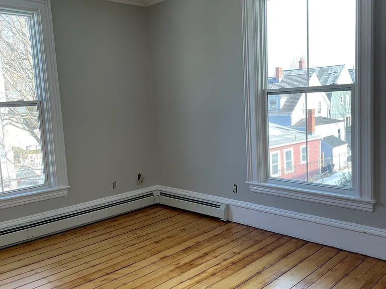 128 Main St #5 — Photo 5