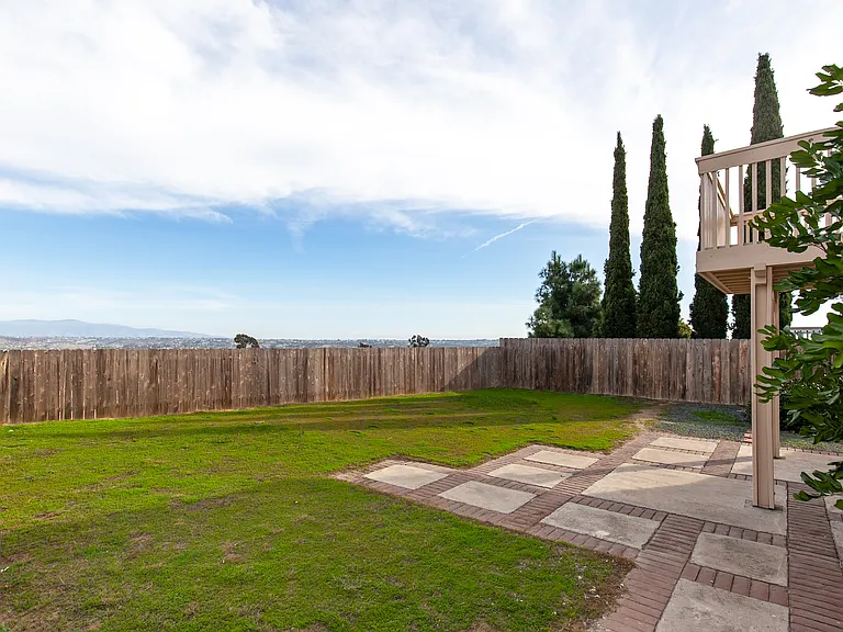 1719 Olamar Way — Photo 40