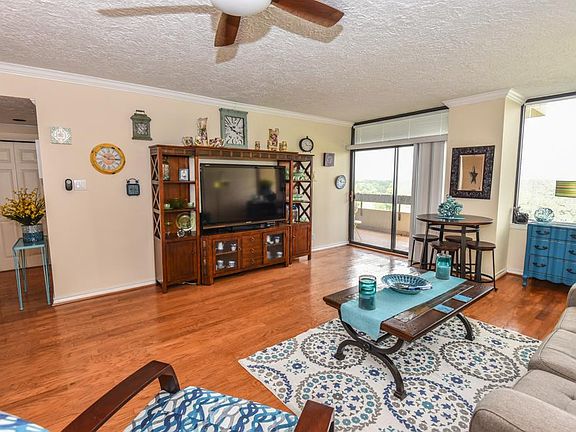 4th image of 14655 Champion Forest Dr #1/201