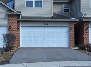 1609 Windward Ct, Naperville, IL 60563