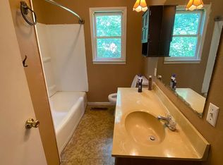 305 E Elm St, Chatsworth, IL 60921