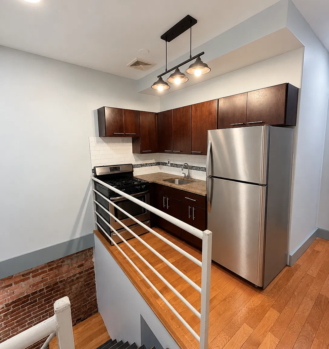 35 Havemeyer Street — Photo 1