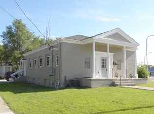 220 5th Ave NW, Minot, ND 58703