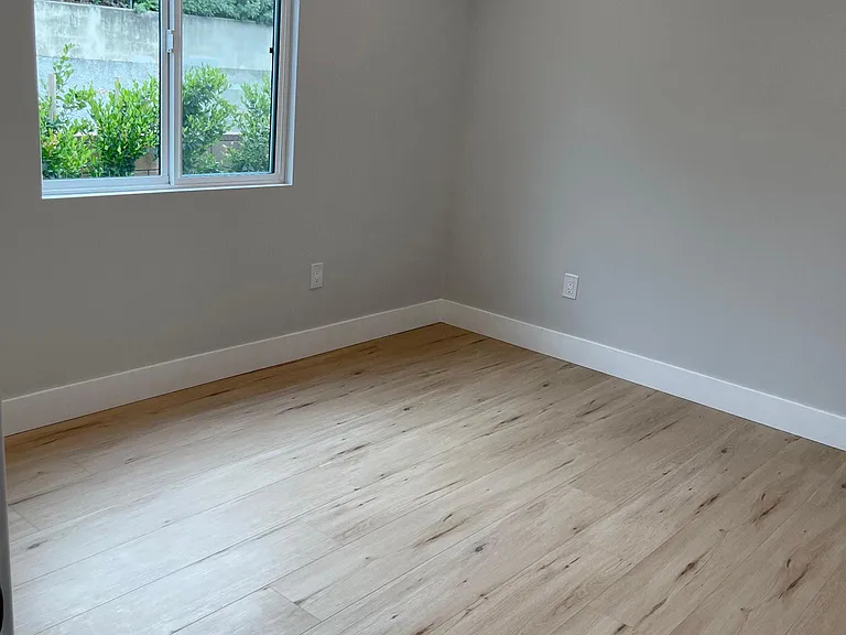 4635 Kraft Ave — Photo 23