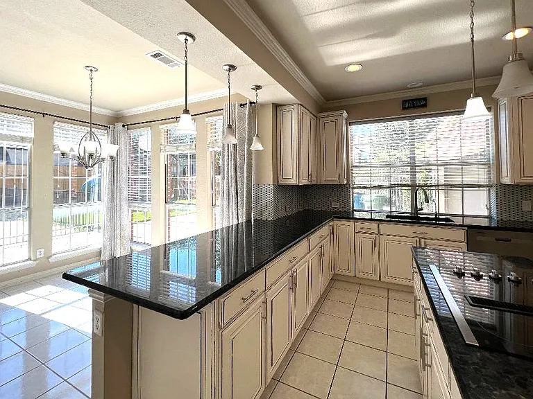 4133 Williams Ct — Photo 6