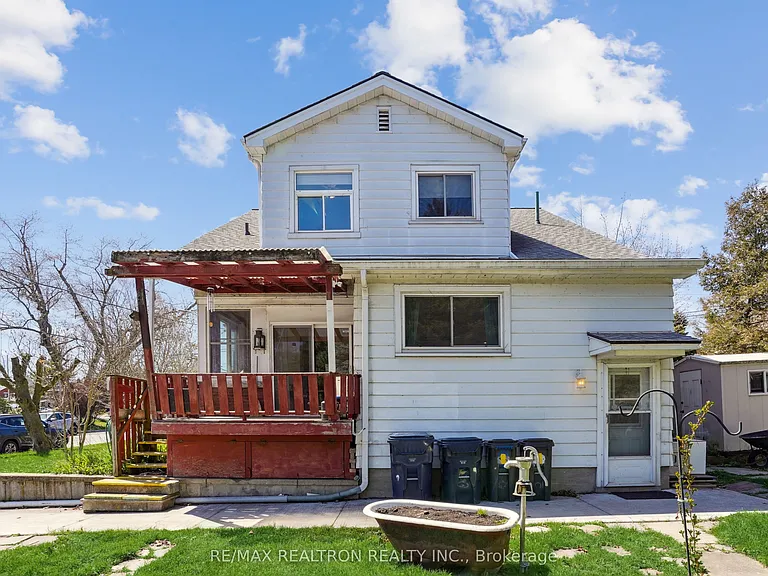2585 Lake Shore Blvd W — Photo 39