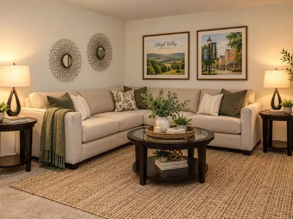 Colonial Crest Apartments