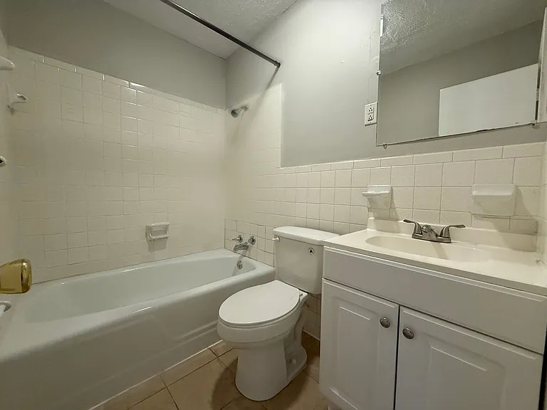 206 Pinecrest Dr — Photo 10