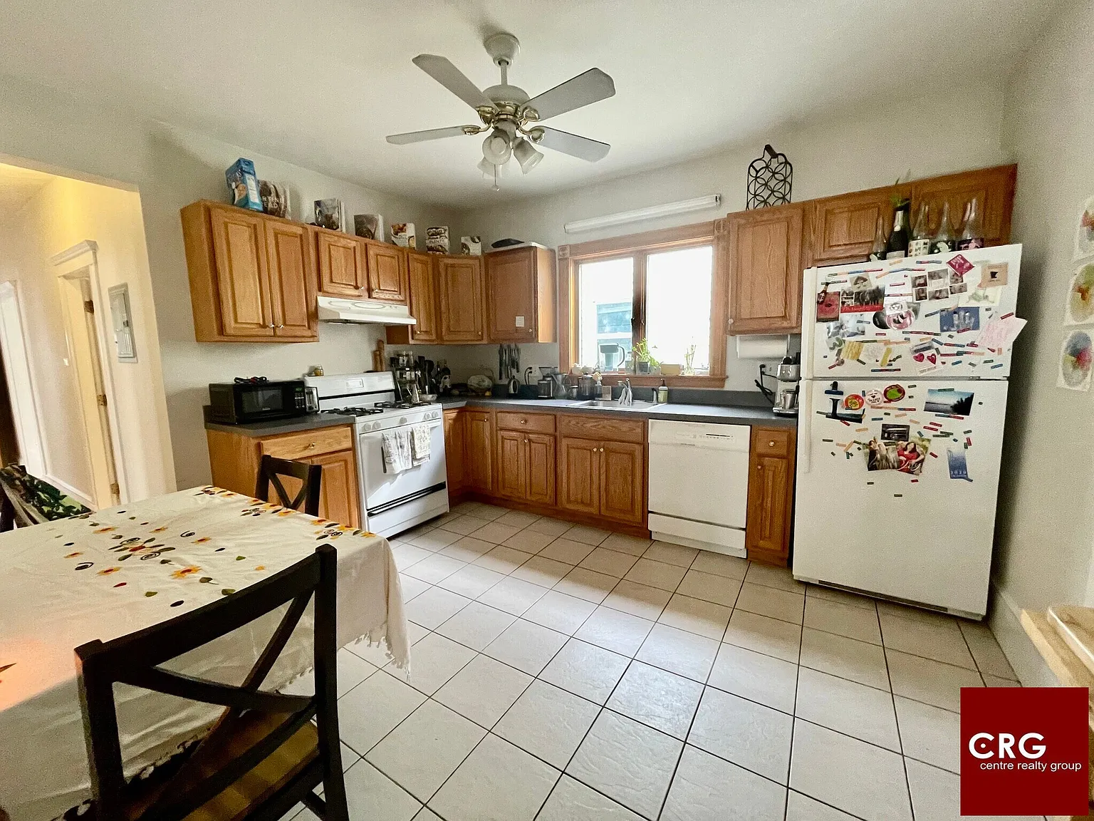 3 bed, 1.0 bath, 1100 sqft, $3,500 — Photo 1