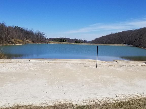 4th image of 125 Erie Trl