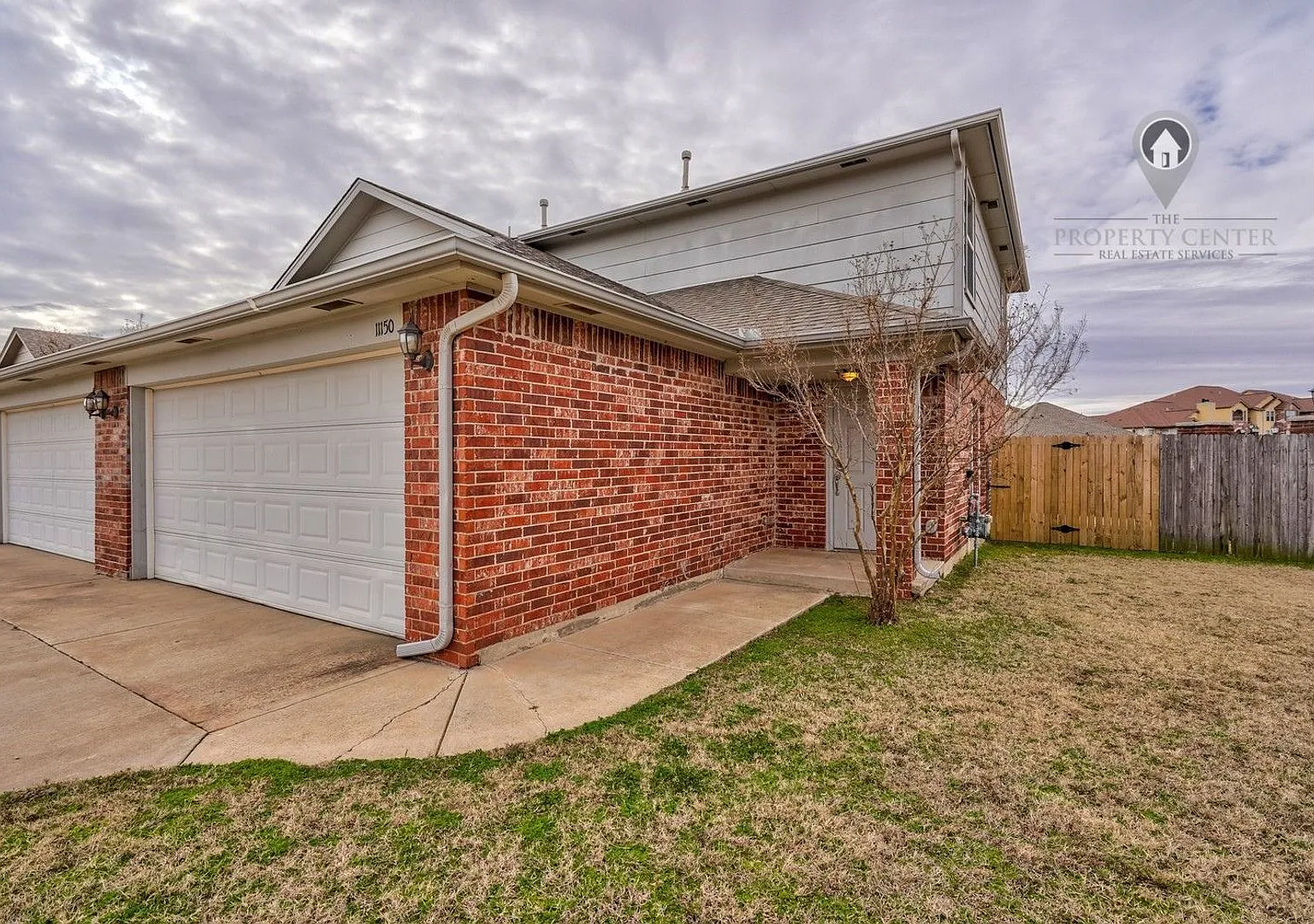 Move-In Ready in Yukon | Mustang Schools + Gated Community — Photo 2