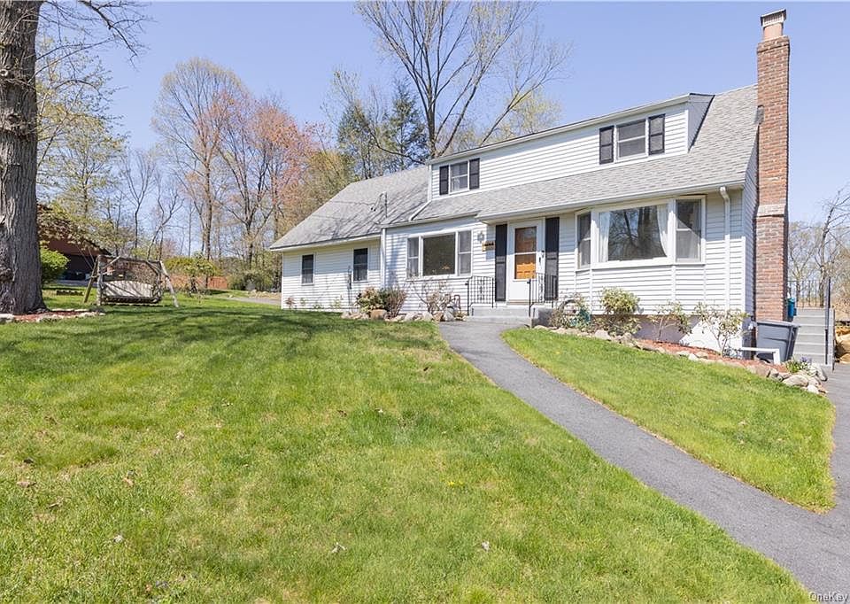 28 Van Buren Street, Pearl River, NY 10965 Zillow
