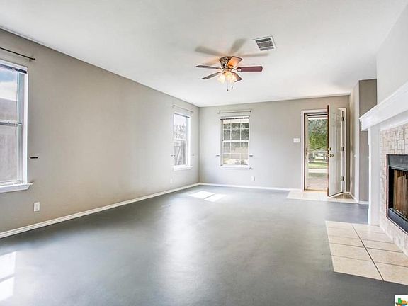 2nd image of 726 Blair Ave