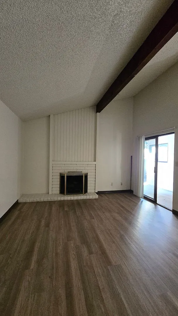 2715p -725- 817 Quail Lane MG — Photo 4