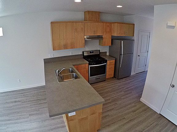 4th image of 1317 Z St