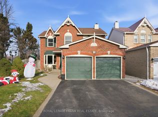 32 Hearne Cres #BASEMENT, Ajax, ON L1T3P5