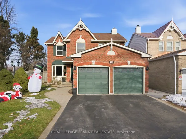 32 Hearne Cres #Basement, Ajax, ON L1T 3P5