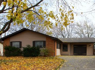 1755 Ida Rd, Hoffman Estates, IL 60169