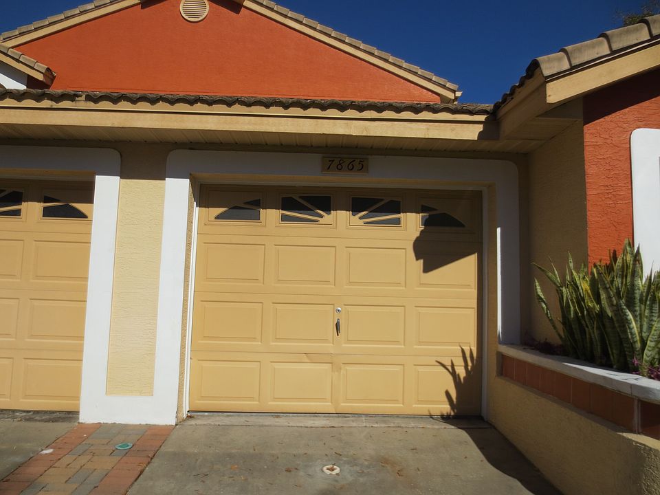 One car garage