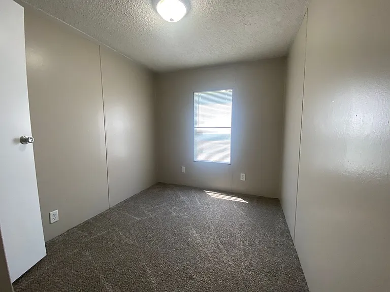1705 Creason Dr — Photo 15