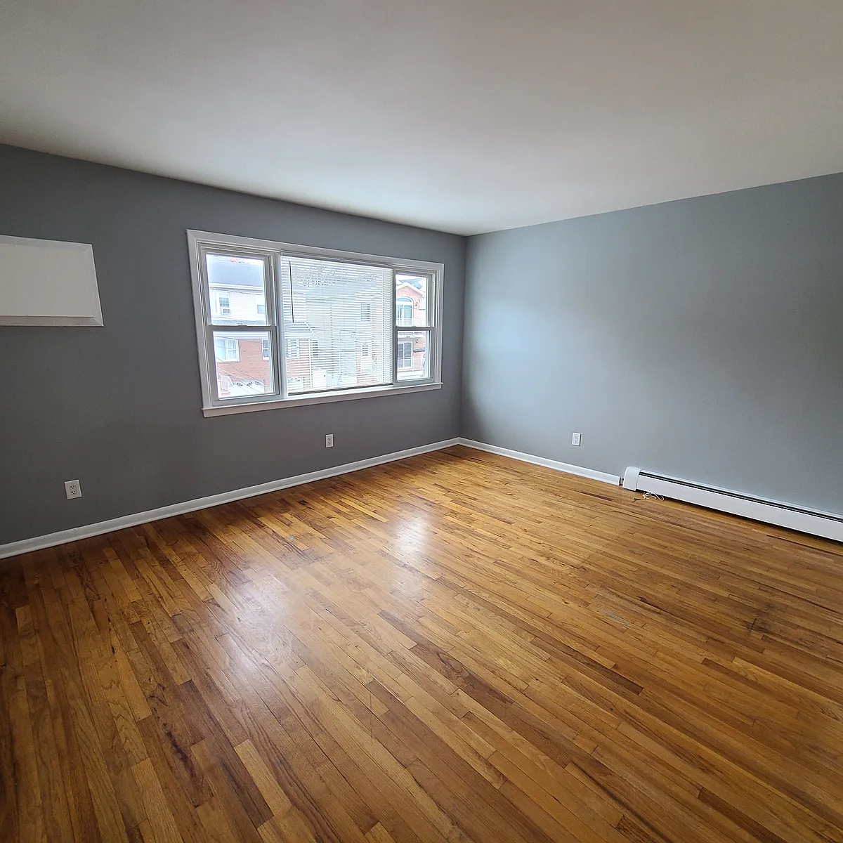 Building Photo - 5211 Cottage Ave #2
