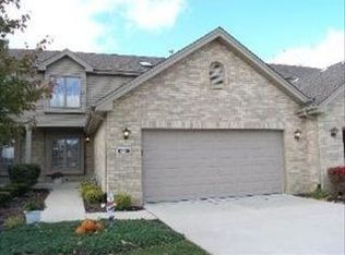 12236 Sumner St, Lemont, IL 60439