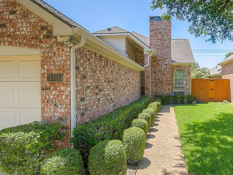 3005 Warm Springs Ln — Photo 5
