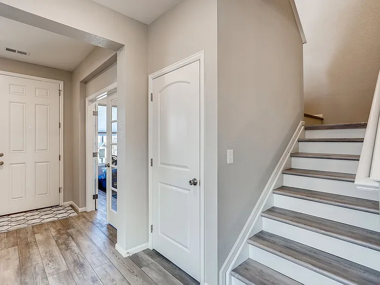 13710 Ash Cir — Photo 13