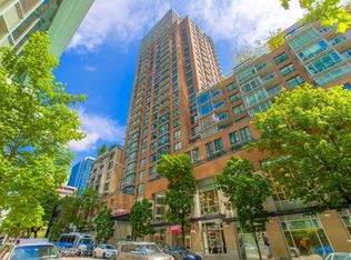 788 Richards St #1008, Vancouver, BC V6B 0C7