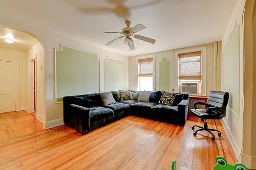 901 Grand Ave #2B Photo 1