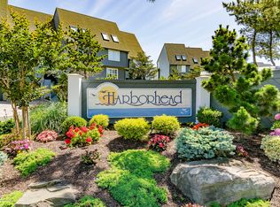 49 Harborhead Dr, Point Pleasant Beach, NJ 08742